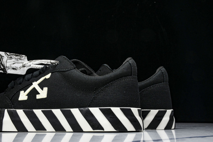 OFW Sneakers OW10032