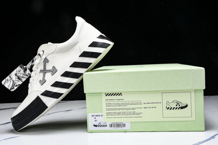 OFW Sneakers OW10037